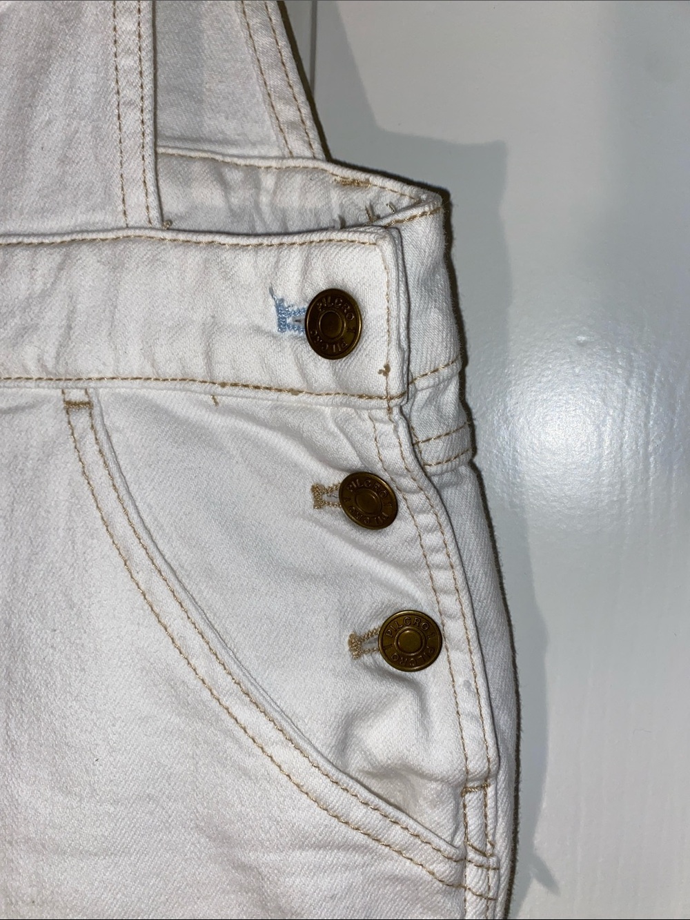 Pilcro Cream Denim Short Overalls - Picture 3 of 9